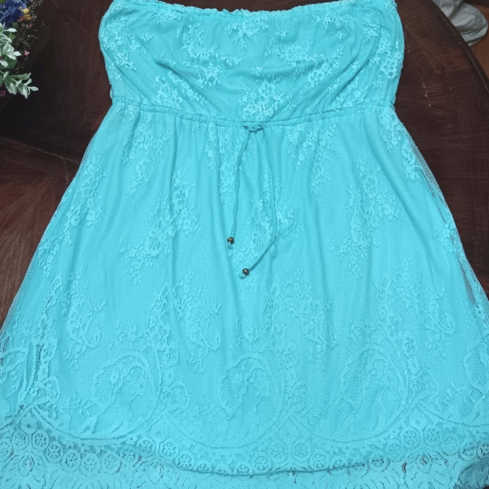 Aeropostle strapless cute dress.